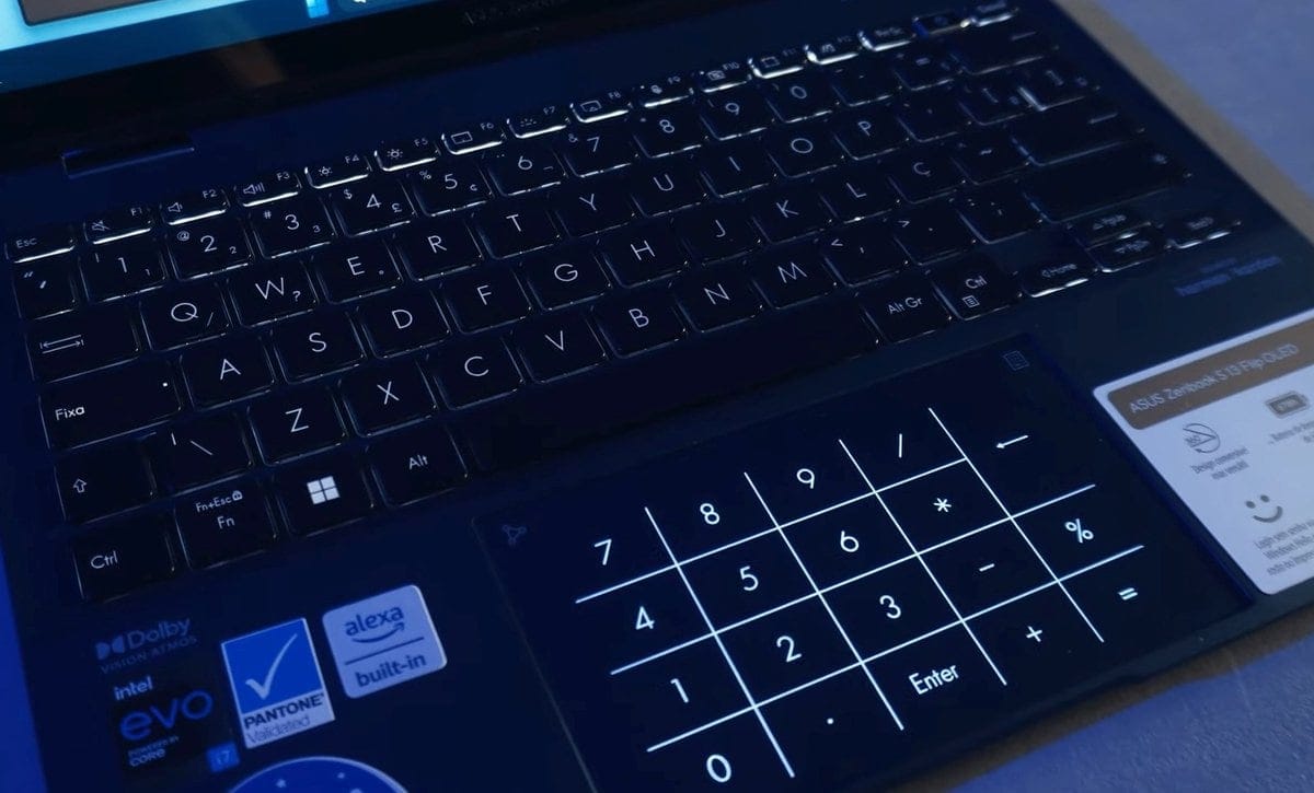 ASUS ZenBook S 13 Flip keyboard NumberPad